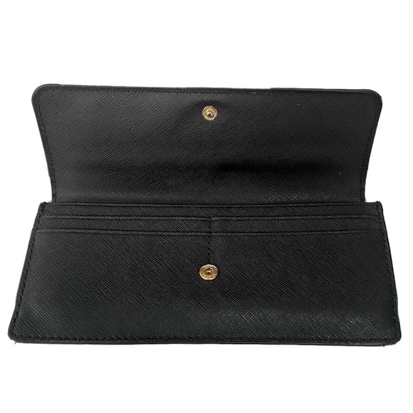 Michael Kors Black Saffiano Leather Envelope Wallet with Gold Tone Hardware - Picture 3 of 10